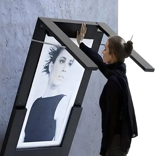 Vista 4 de Mesa plegable montada en la pared, mesa de comedor abatible de madera con patas de soporte, 29 pulgadas de largo x 17.7 pulgadas de ancho x 29.5