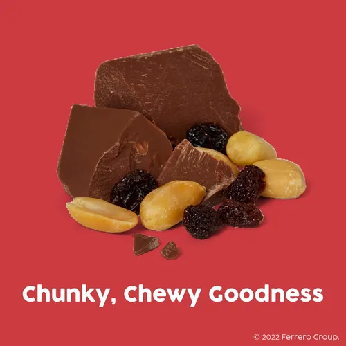 Vista 4 de Barra de chocolate con leche gigante Chunky, 12 unidades, caramelos Ferrero en envoltorio individual a granel, 4.2 onzas