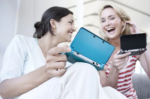 Vista 13 de Nintendo 3DS Console In Black