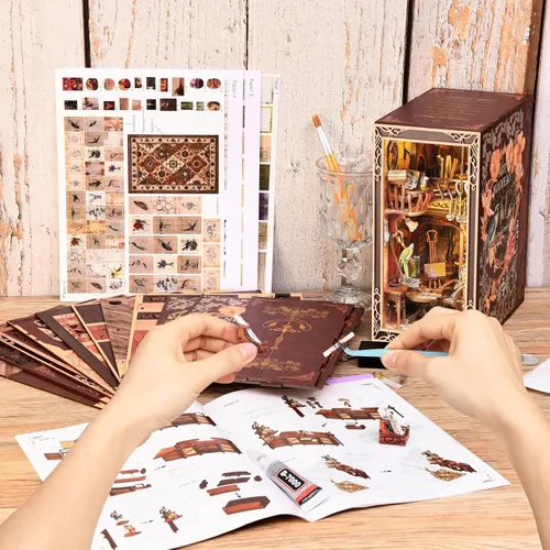 Vista 8 de MiniCity - Kit de rincón de libros en miniatura, rompecabezas de madera 3D con luz LED para decoración de estantería (Día del pintor al anochecer)