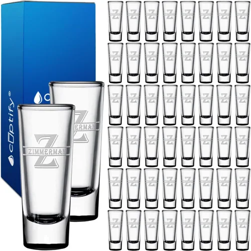 Vista 11 de Vaso de chupito personalizado con fondo negro personalizado de 2 oz, vasos de chupito cordiales con inicial y nombre en script dividido